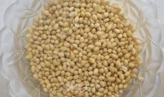 石磨豆浆的做法窍门的做法步骤：1