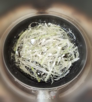 阳春面的做法步骤：6