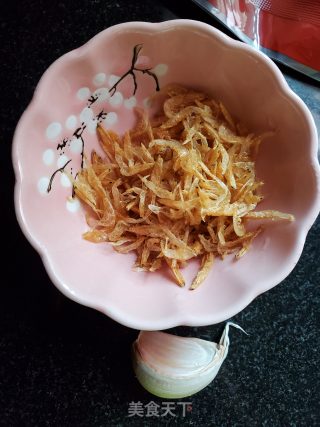 韭菜虾皮汤的做法步骤：2
