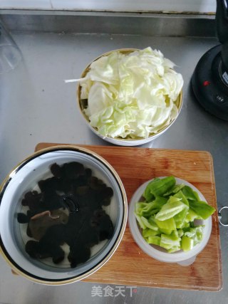 豆豉圆白菜的做法步骤：2