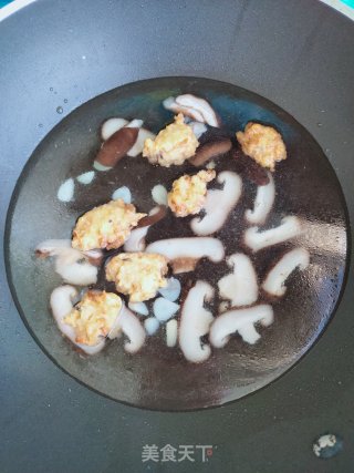 空心菜丸子汤粉的做法步骤：6