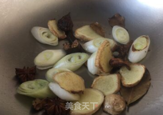 猪手面的做法步骤：4