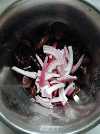 凉拌木耳的做法步骤：4