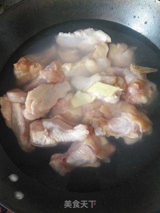 卤鸡翅根鸡蛋的做法步骤：4