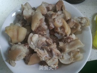 酱香猪蹄的做法步骤：2
