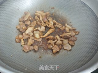 鲜蘑炒肉的做法步骤：8