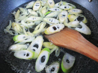 素卷炒黄壳笋的做法步骤：5