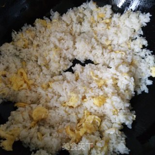 包菜蛋炒饭的做法步骤：3