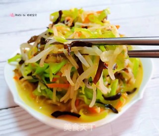 莴笋拌豆芽木耳胡萝卜的做法步骤：13