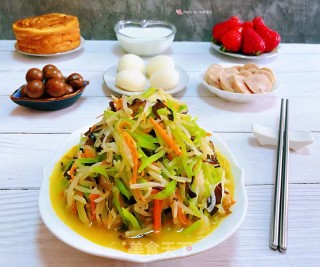 莴笋拌豆芽木耳胡萝卜的做法步骤：15