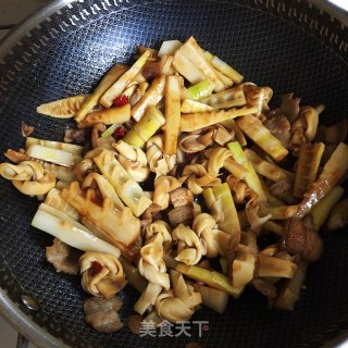 春笋百叶结的做法步骤：5