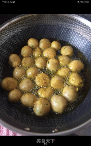 芋艿米饭丸子的做法步骤：8