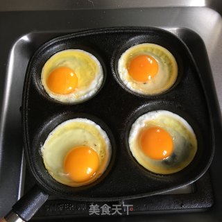 蛋肉堡的做法步骤：4