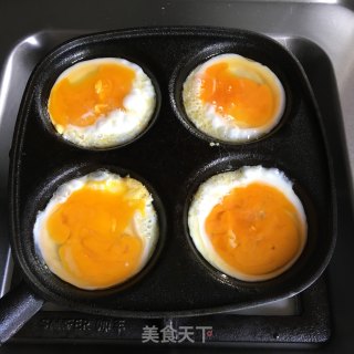 蛋肉堡的做法步骤：6