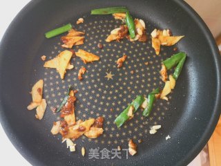 酱香鲳鱼的做法步骤：5