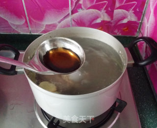 海带筒骨汤的做法步骤：7
