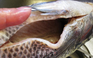 意大利醋红焖鱼的做法步骤：1