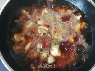 芹菜洋葱炖鸡腿的做法步骤：9