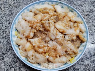 龙利鱼蒸粉丝的做法步骤：9