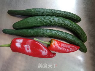 秘制酱黄瓜的做法步骤：1
