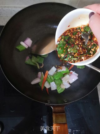酸辣茄子土豆的做法步骤：6