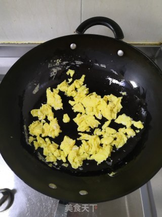 彩椒炒鸡蛋的做法步骤：6