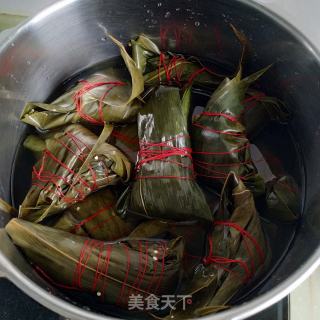 大黄米蜜枣粽子的做法步骤：11