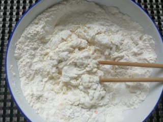 香菇白菜猪肉饺的做法步骤：1
