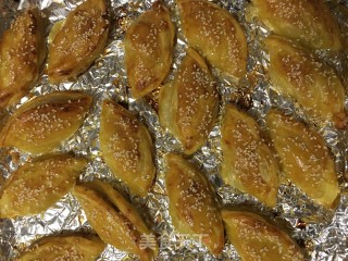 蛋挞皮版芝麻香蕉酥的做法步骤：8
