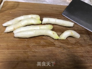 腌仔姜的做法步骤：1