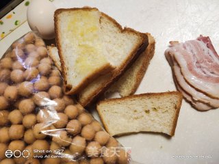 吐司培根油茶果沙拉的做法步骤：3