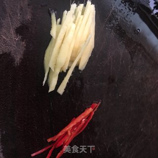 小炒牛肉的做法步骤：3