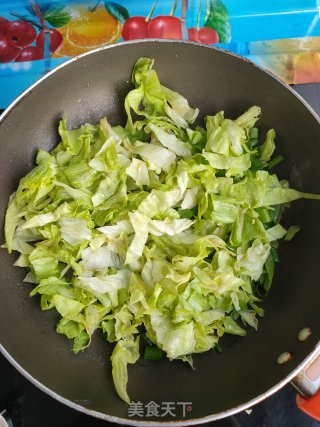 生菜摊鸡蛋的做法步骤：4