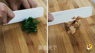 小鹿优鲜-鹅肝蔬菜烩饭的做法步骤：3