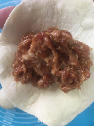 大肉包的做法步骤：9