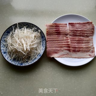烤培根金针菇的做法步骤：2