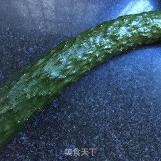 黄瓜花儿朵朵开的做法步骤：1