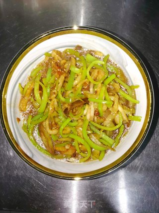 青椒炒茄丝的做法步骤：6