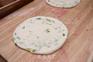 葱花饼的做法步骤：10