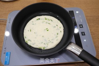 葱花饼的做法步骤：12