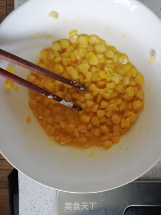 玉米烙的做法步骤：4