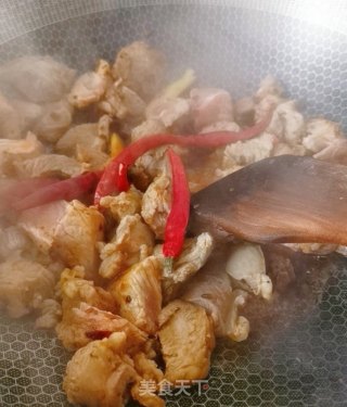 腐竹烧牛腩的做法步骤：7