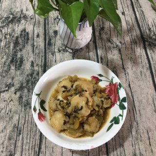 酸菜烧龙利鱼的做法步骤：7