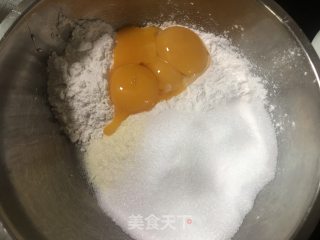 中式奶黄包的做法步骤：1