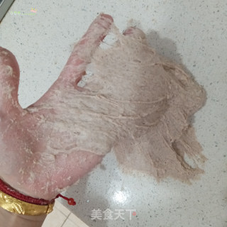 #冷藏发酵#手揉 70%中种超柔软黑全麦吐司的做法步骤：4