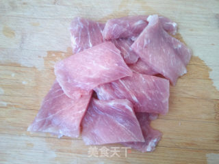 小米蒸里脊肉的做法步骤：1