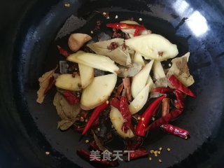 辣卤牛肉的做法步骤：6