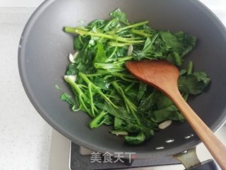 素炒空心菜的做法步骤：4