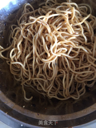 糖醋微辣凉面的做法步骤：4