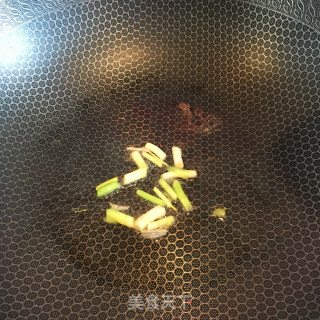 绿豆芽豆腐汤的做法步骤：3